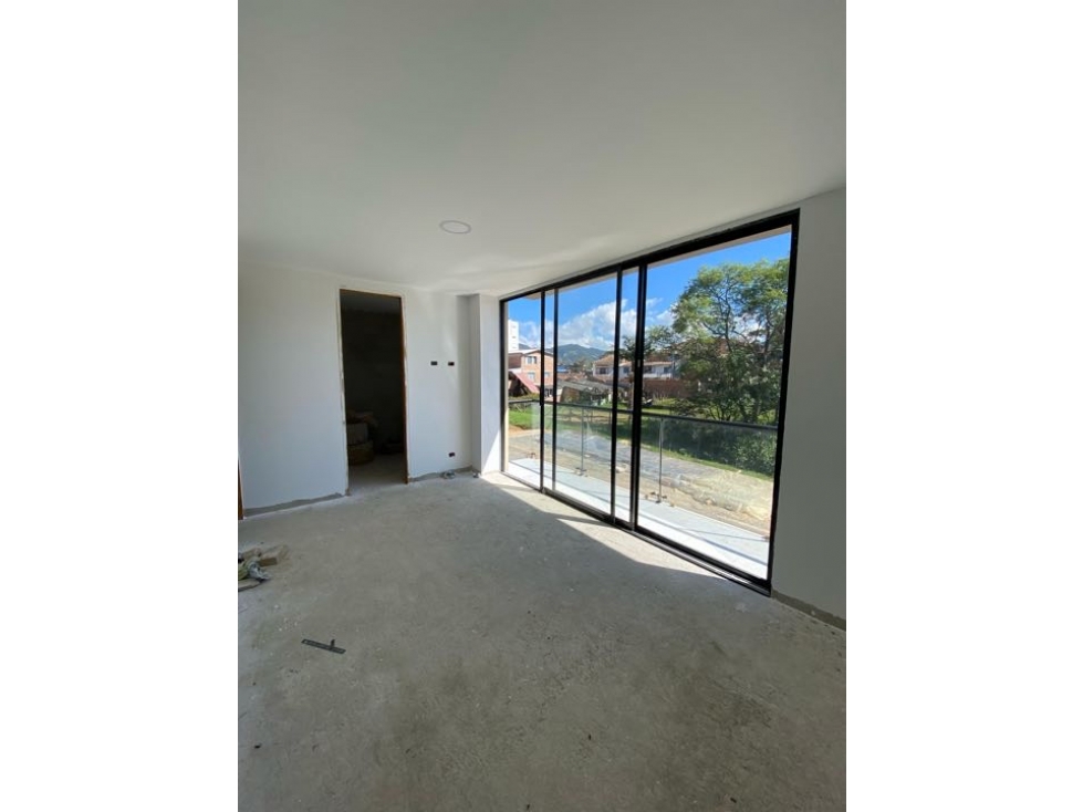 LINDO APARTAMENTO ESQUINERO EN VENTA EN PRIMER PISO CON LINDA VISTA — foto 6