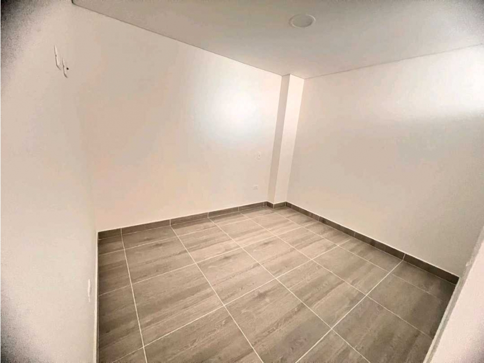 LINDO APARTAMENTO ESQUINERO EN PRIMER PISO EN VENTA - CERCA AL PARQUE. — foto 4