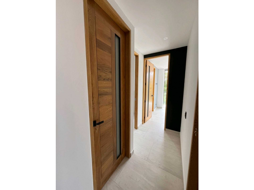 LINDO APARTAMENTO ESQUINERO EN PRIMER PISO EN VENTA - CERCA AL PARQUE. — foto 5