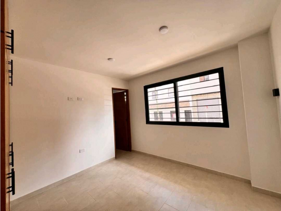 LINDO APARTAMENTO ESQUINERO EN PRIMER PISO EN VENTA CARMEN DE VIBORAL — foto 5