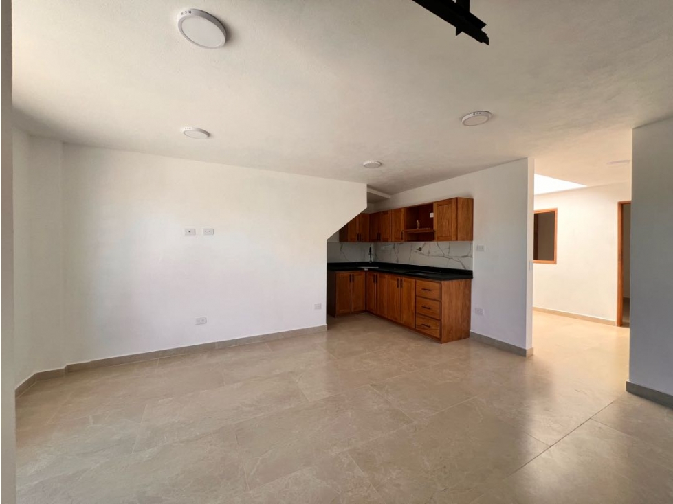 LINDO APARTAMENTO ESQUINERO EN PRIMER NIVEL EN VENTA - CAMPO ALEGRE. — foto 5