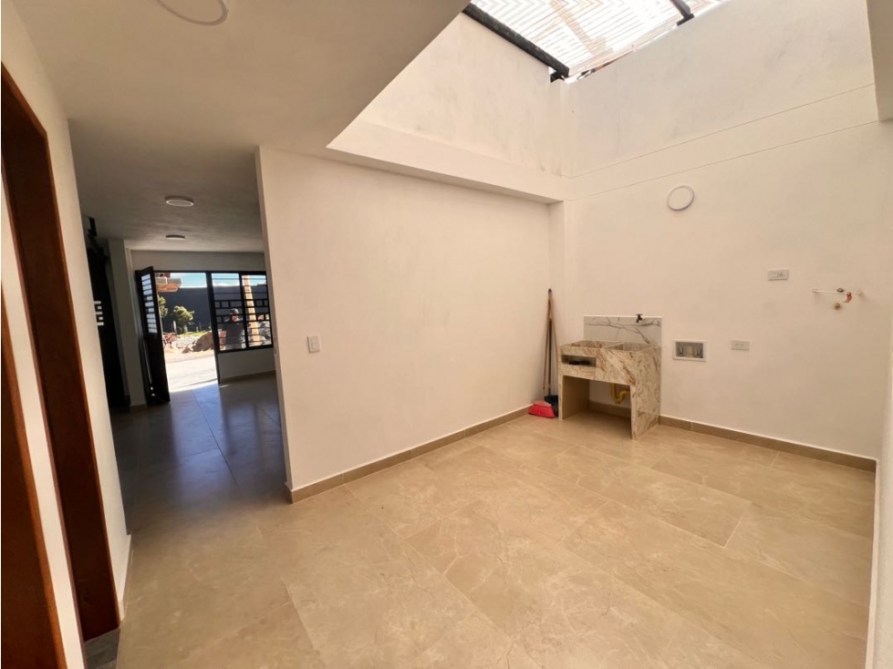 LINDO APARTAMENTO ESQUINERO EN PRIMER NIVEL EN VENTA - CAMPO ALEGRE. — foto 6