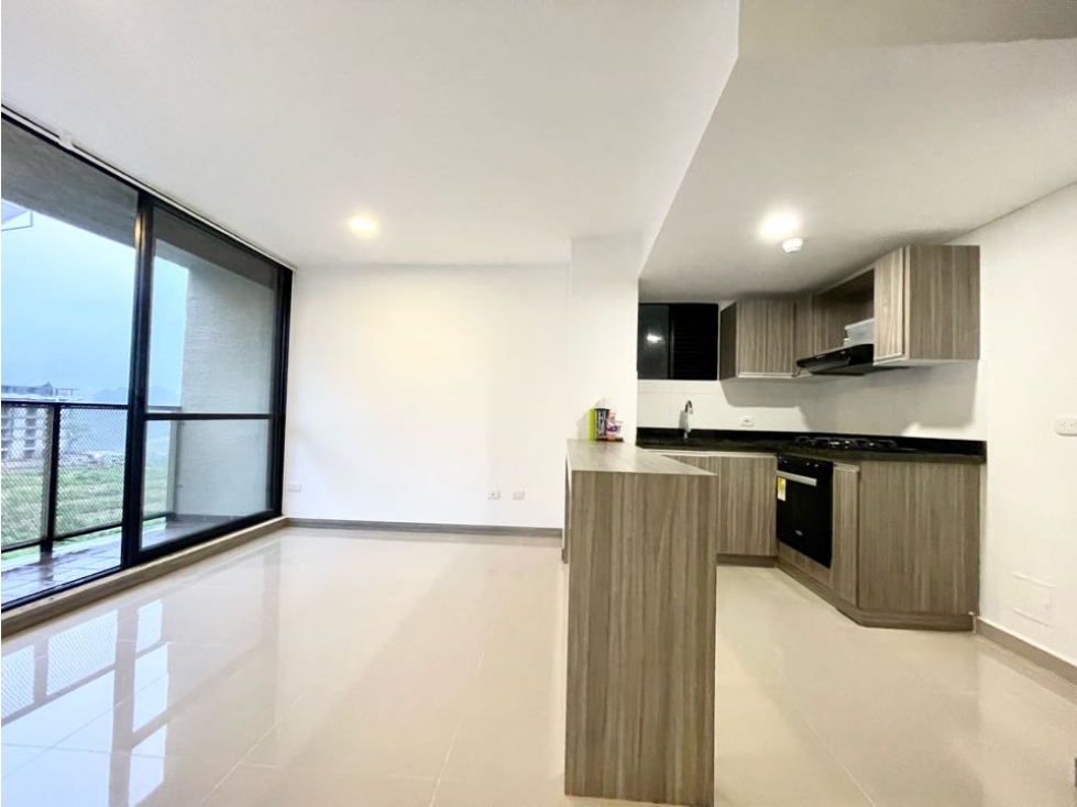 VENDO APARTAMENTO UBICADO EN LA AVENIDA CENTENARIO — foto 2