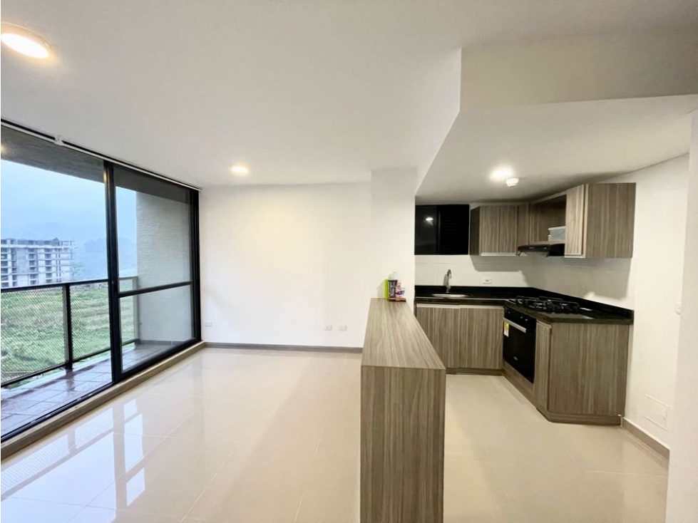 VENDO APARTAMENTO UBICADO EN LA AVENIDA CENTENARIO — foto 4