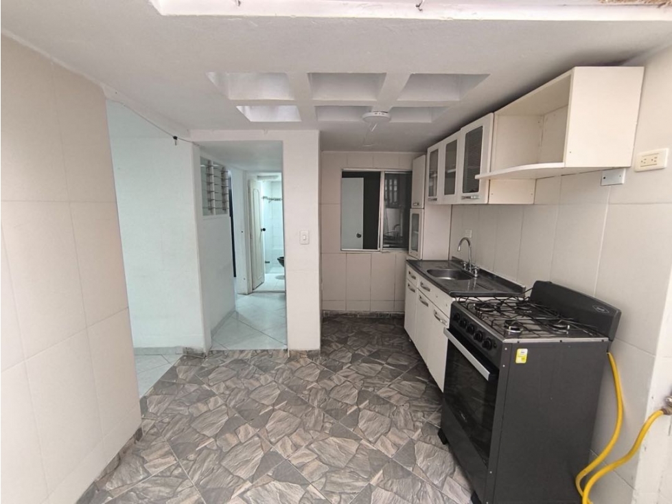 LINDO APARTAMENTO | SECTOR PARQUE PRINCIPAL, COPACABANA EN VENTA E452