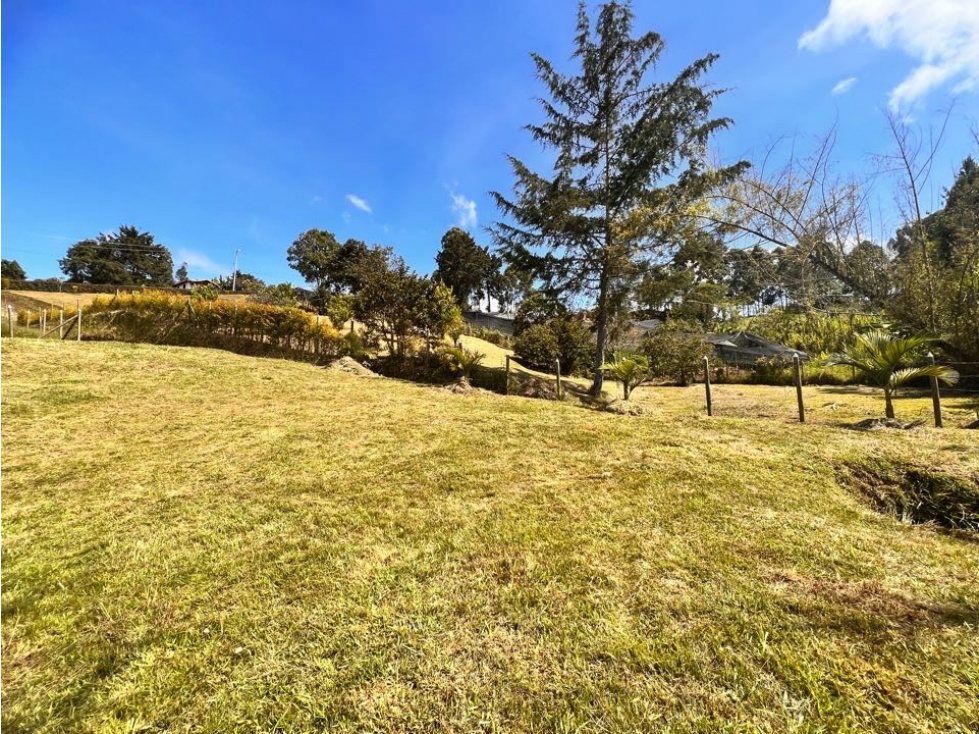 LINDO LOTE EN VENTA CON EXCELENTE UBICACIÓN - EL CARMEN DE VÍBORAL ANT — foto 2