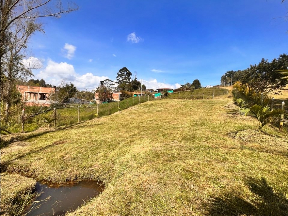 LINDO LOTE EN VENTA CON EXCELENTE UBICACIÓN - EL CARMEN DE VÍBORAL ANT — foto 4