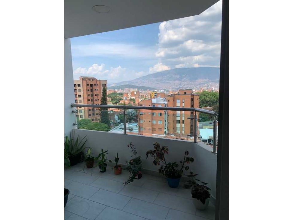 LINDO Y ACOGEDOR APARTAMENTO CON VISTAS PANORÁMICAS ZONA RECIDENCIA — foto 4