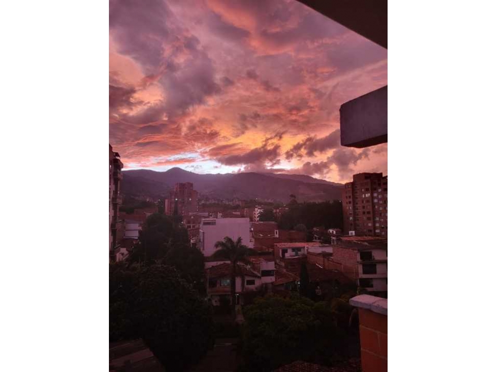 LINDO Y ACOGEDOR APARTAMENTO CON VISTAS PANORÁMICAS ZONA RECIDENCIA — foto 5
