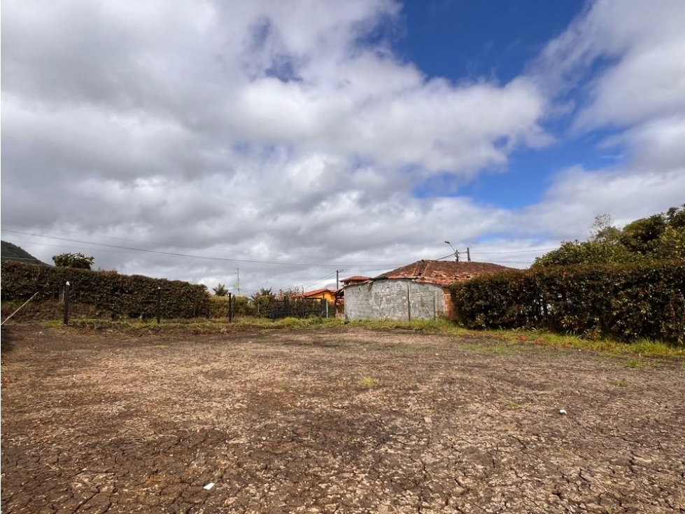 LINDOS LOTES CON EXCELENTE UBICACIÓN EN VENTA EN EL CARMEN DE VÍBORAL — foto 2
