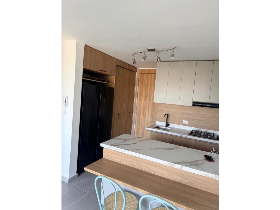 ¡Listo para Estrenar RemodelaciÃ³n! Apto 2 Hab / 2 BaÃ±os en Reserva 54
