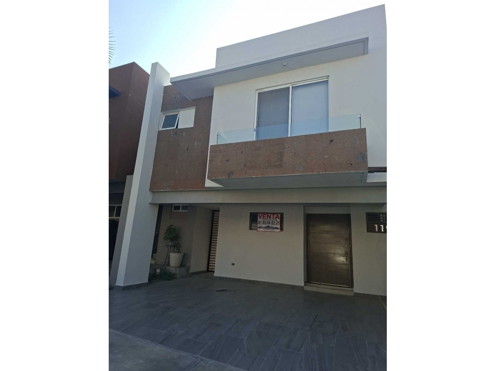 LMG. CASA VENTA CUMBRES LA RIOJA GARCIA NUEVO LEÓN