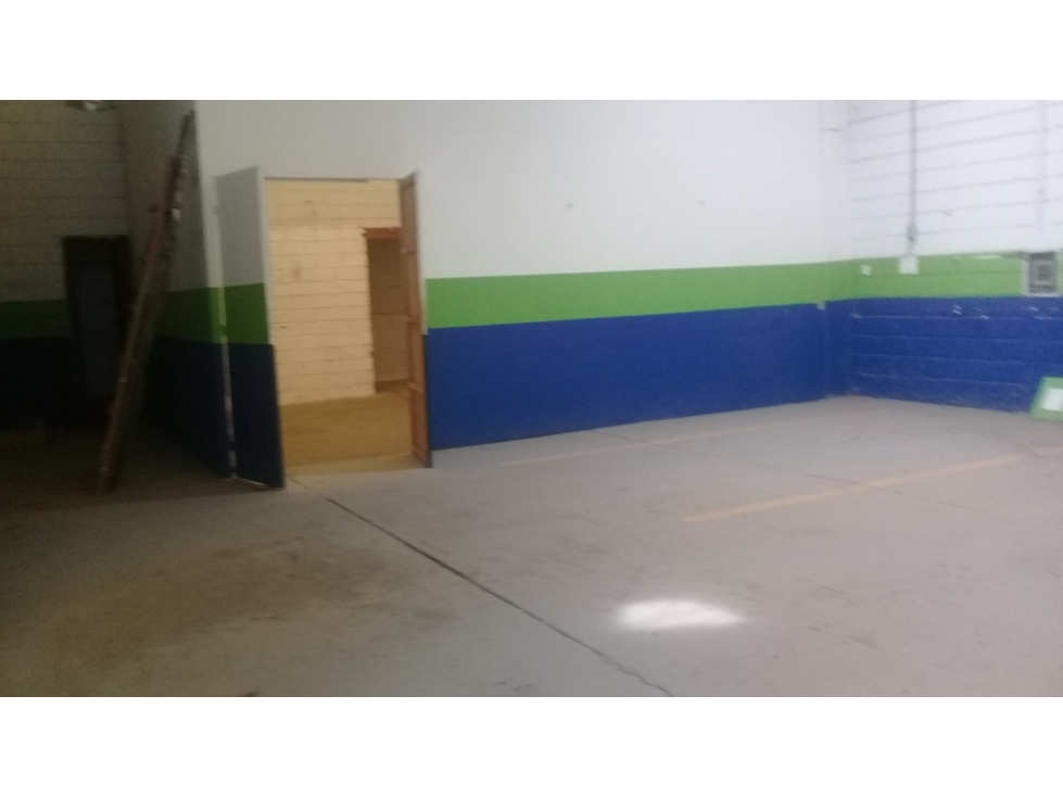 LOCAL 20 MANZANA 80 CALLE 76 NO. 74-61 — foto 4