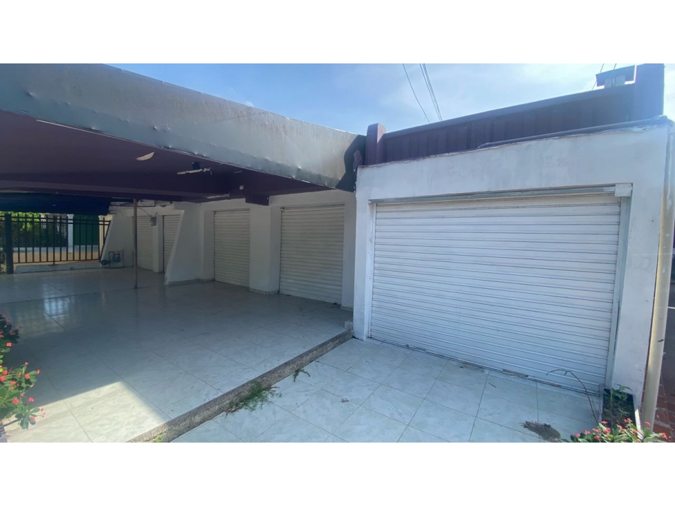 LOCAL 2 CON TERRAZA AMPLIO RESTAURANTE ARRIENDO NOGALES CON CAMPANA