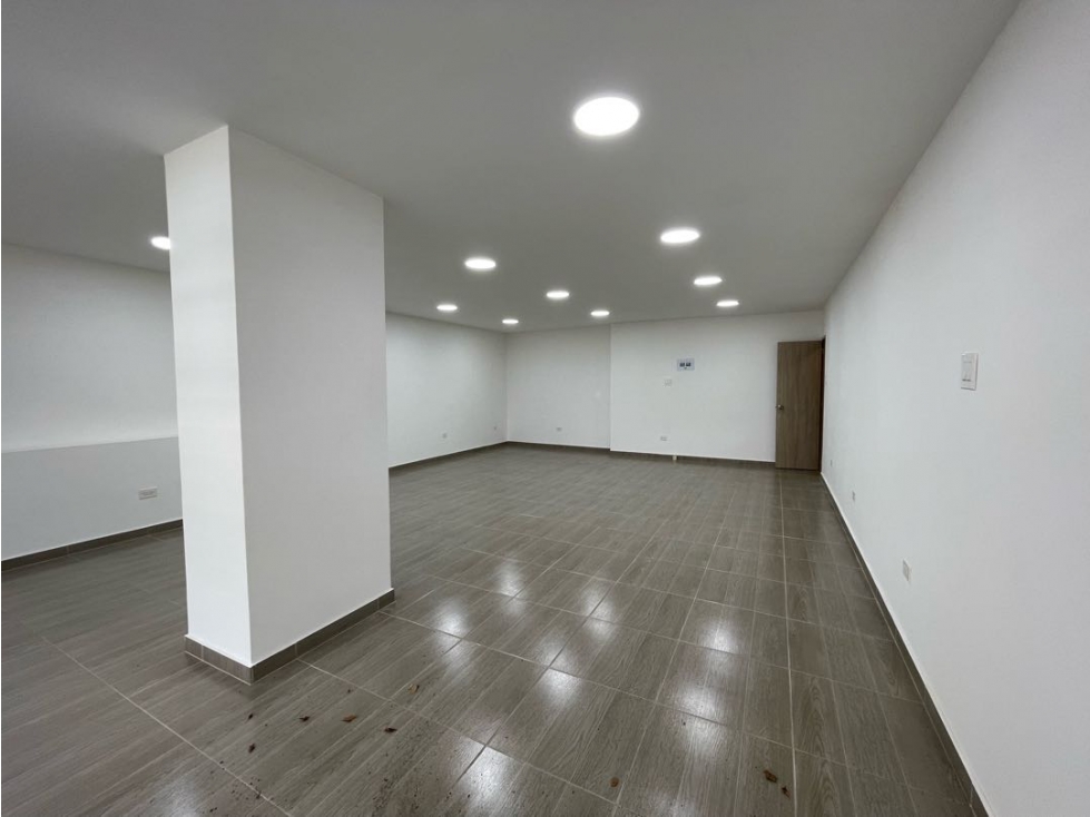 LOCAL EN ALQUILER SANTA MONICA CALI NORTE 54 M2 — foto 4