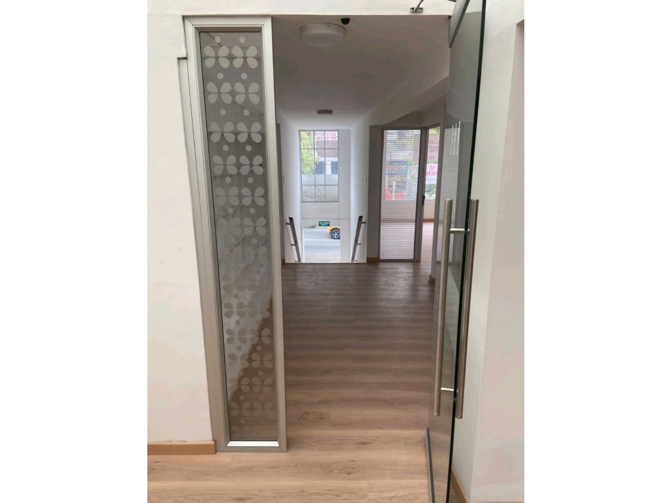 Local Arriendo Avenida Santander — foto 6