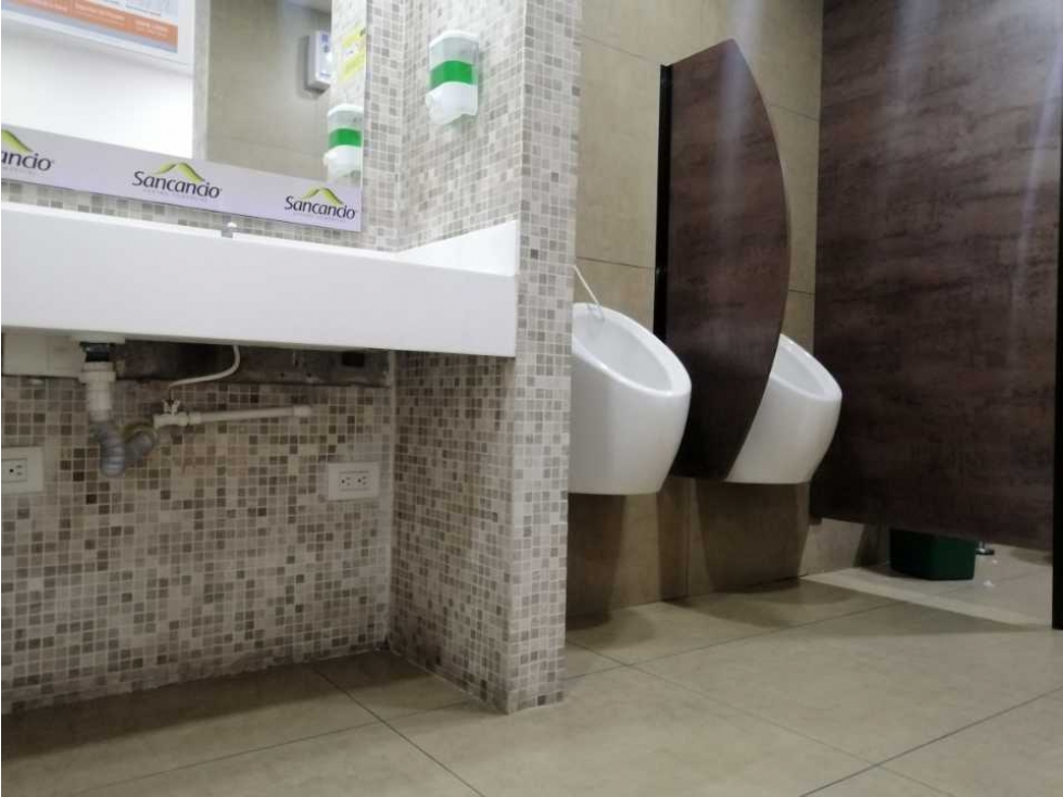 Local Centro Comercial Sancancio Manizales — foto 6