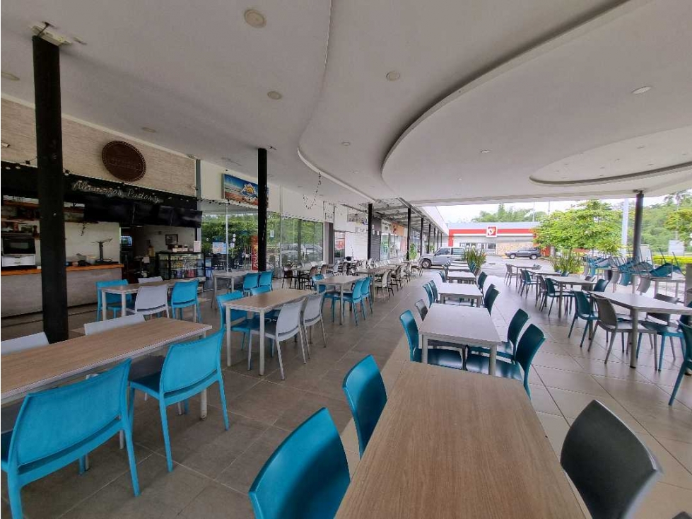 Local comercial 35 m2 Senior´s Mall Armenia - 1