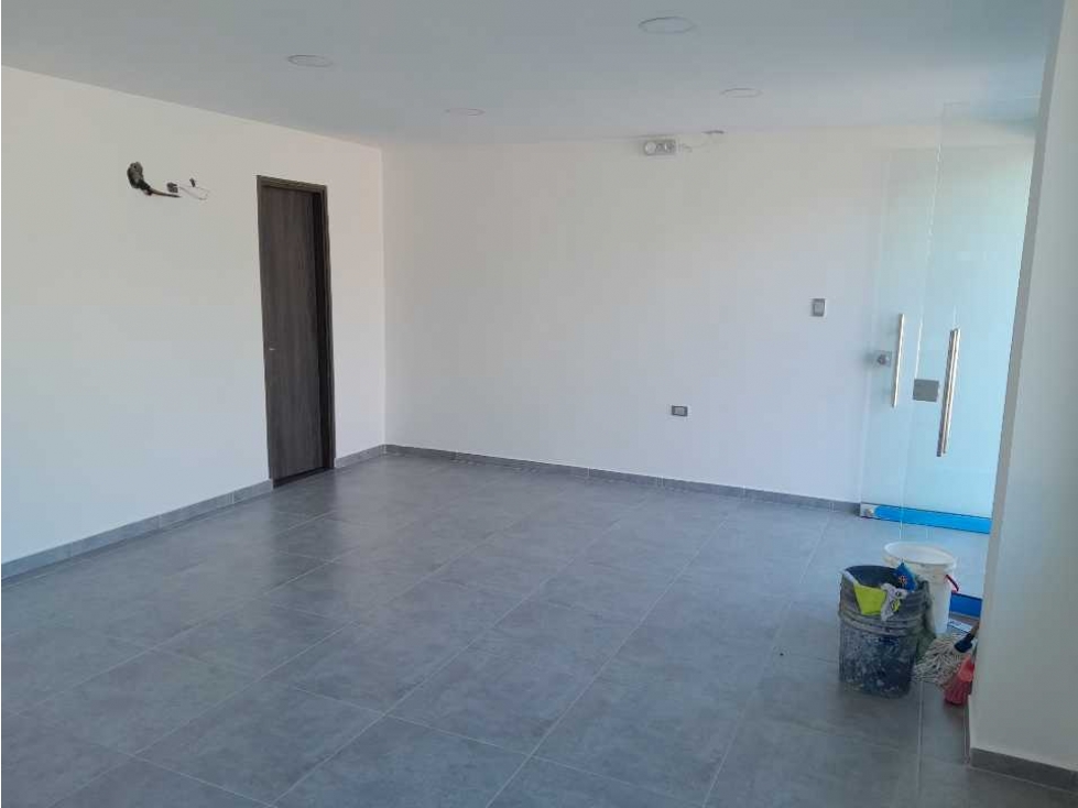 Local comercial 36m2 con excelente ubicación central, san francisco - 3