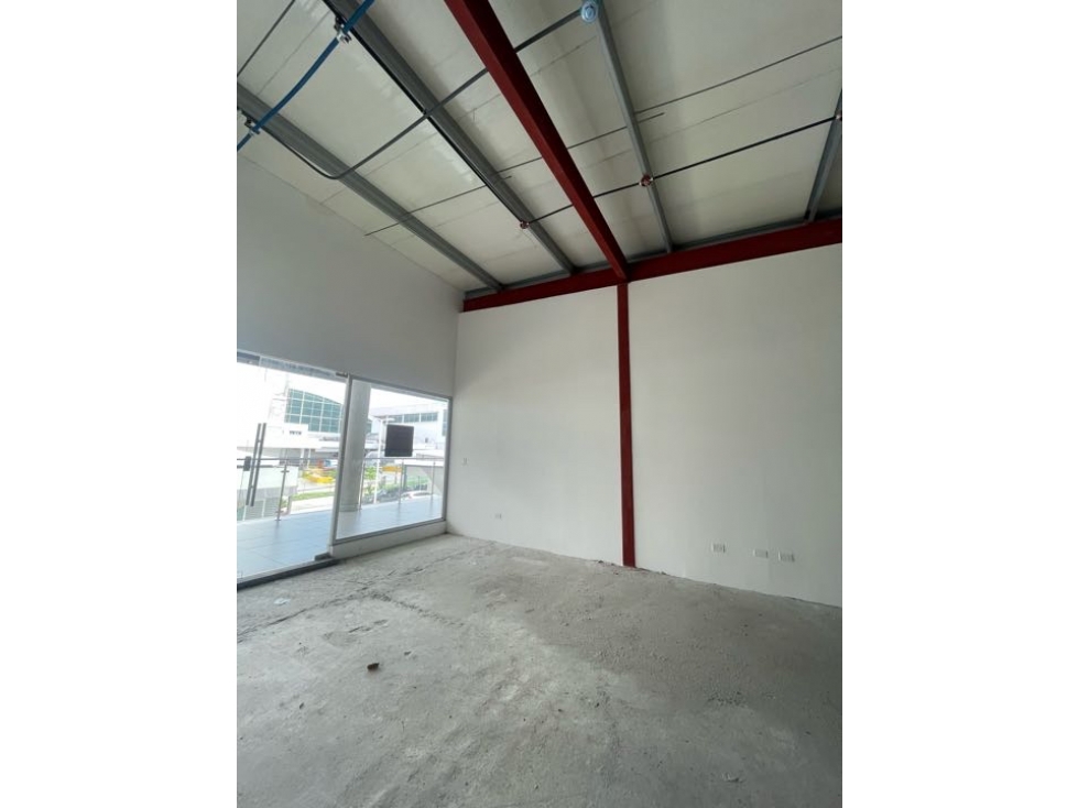 Condado Del Rey/Local $2,288/Alquiler