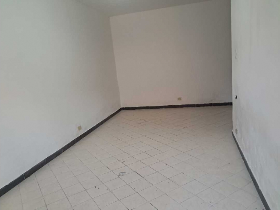 LOCAL COMERCIAL EN ARRIENDO PARQUE DE BELEN — foto 6