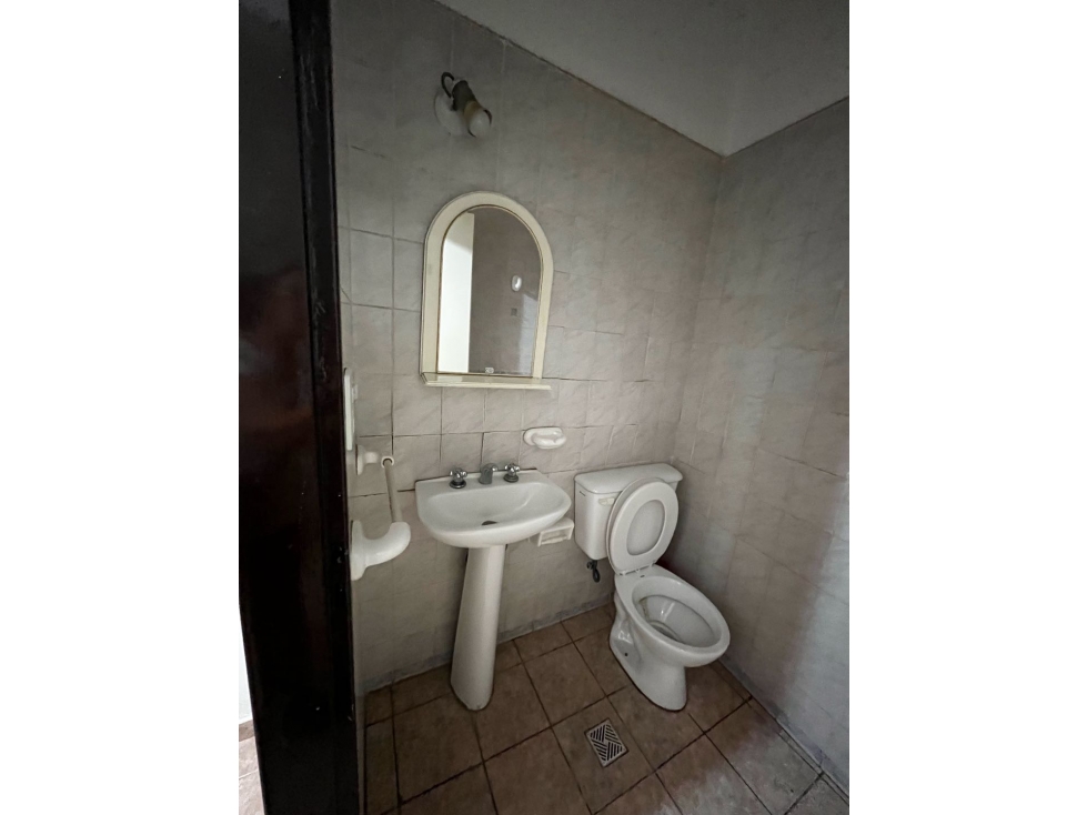 Local Comercial con Cocina en el corazón de Guaymallén - 3