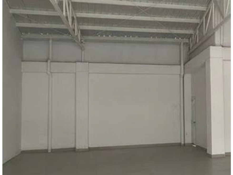 Local comercial de 79 m² en arriendo en Engativá, listo para entrega — foto 3