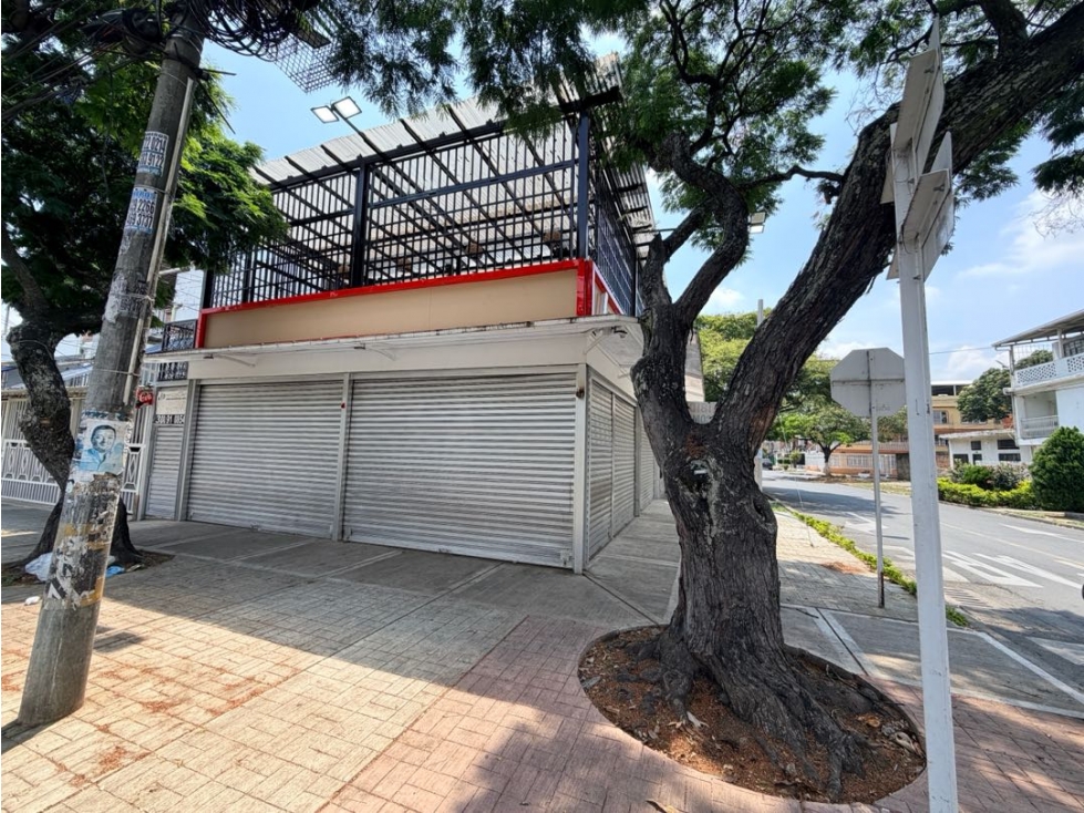 LOCAL COMERCIAL EN ALQUILER CALI AL ORIENTE BARRIO ULPIANO LLOREDA — foto 3
