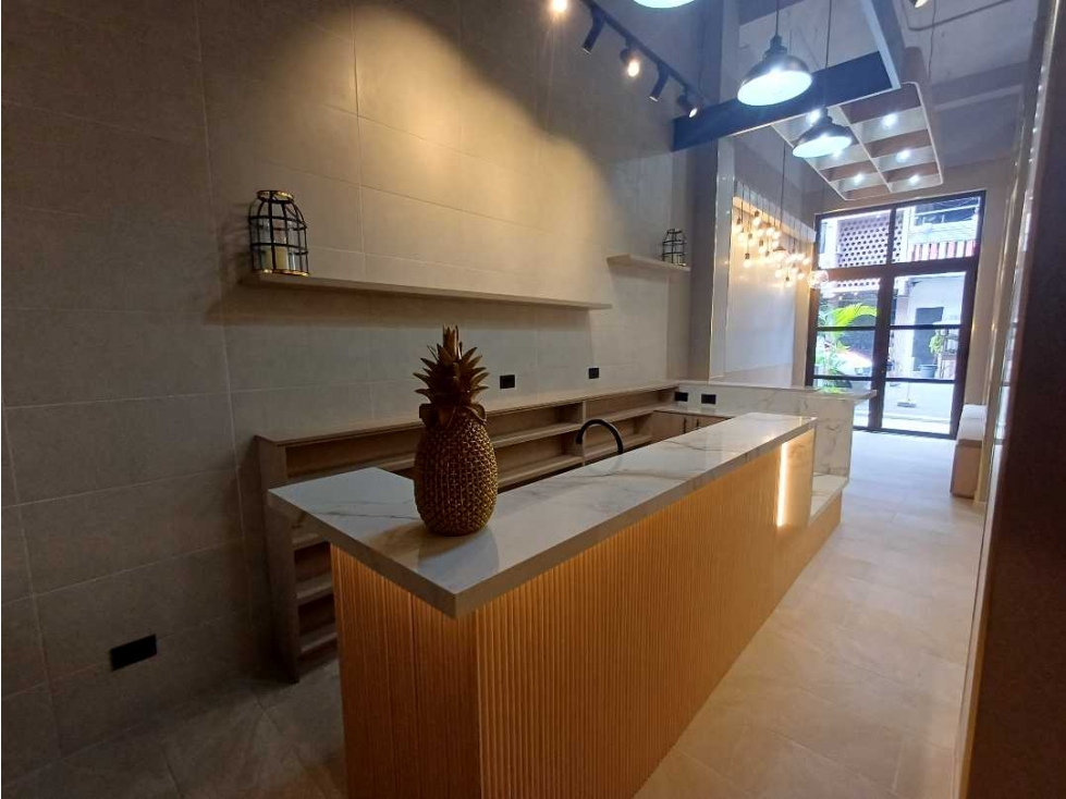 LOCAL COMERCIAL EN ALQUILER (CASCO) - RM — foto 4