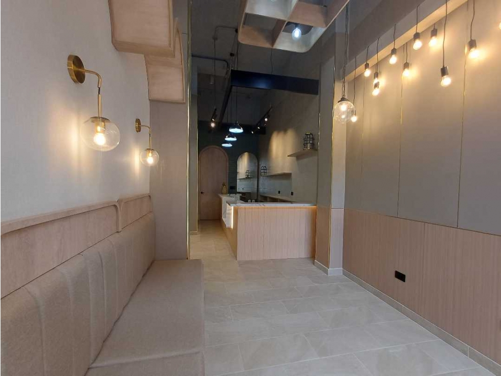 LOCAL COMERCIAL EN ALQUILER (CASCO) - RM — foto 6
