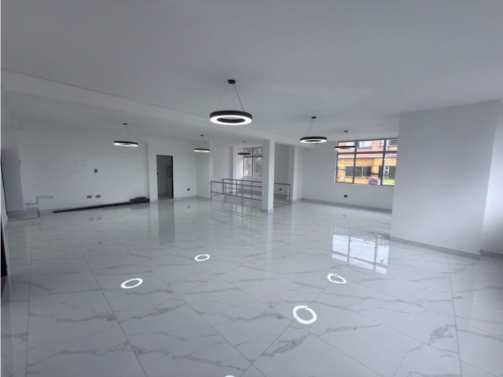 Local comercial en alquiler cerca centro de Armenia