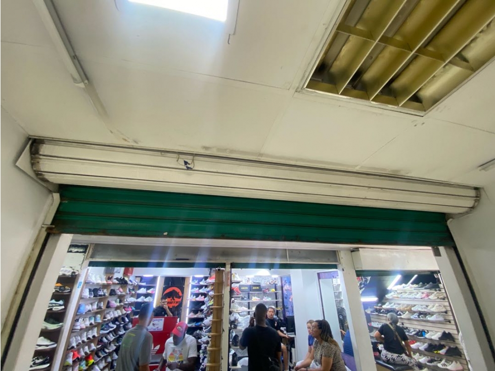 LOCAL COMERCIAL EN VENTA EN EL CENTRO CALI C.CIAL MEGACENTRO — foto 4