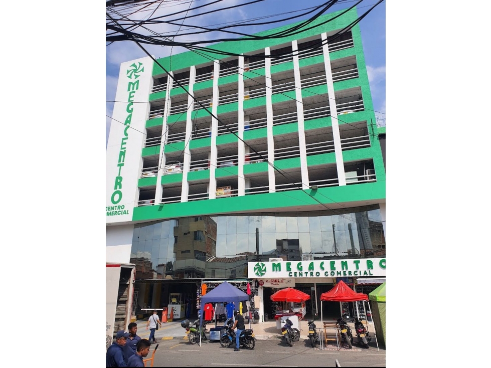 LOCAL COMERCIAL EN VENTA EN EL CENTRO CALI C.CIAL MEGACENTRO