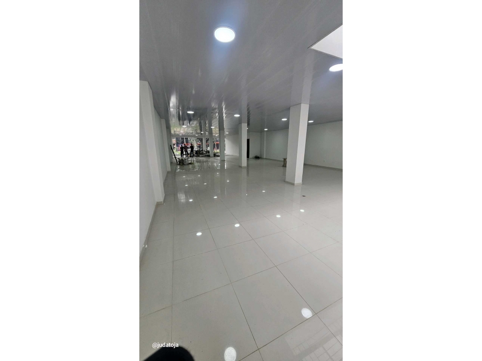 Local comercial en alquiler norte
