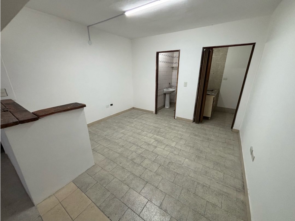 Local comercial de aprox. 35m2 en alquiler zona centro - 5