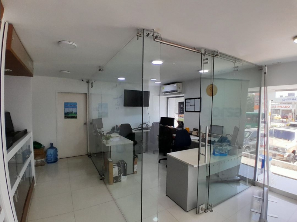 LOCAL COMERCIAL EN ARRIENDO — foto 3