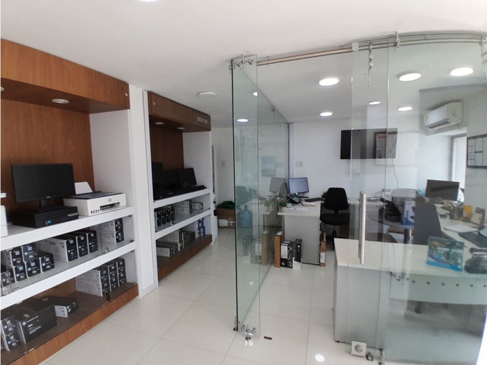 LOCAL COMERCIAL EN ARRIENDO — foto 6