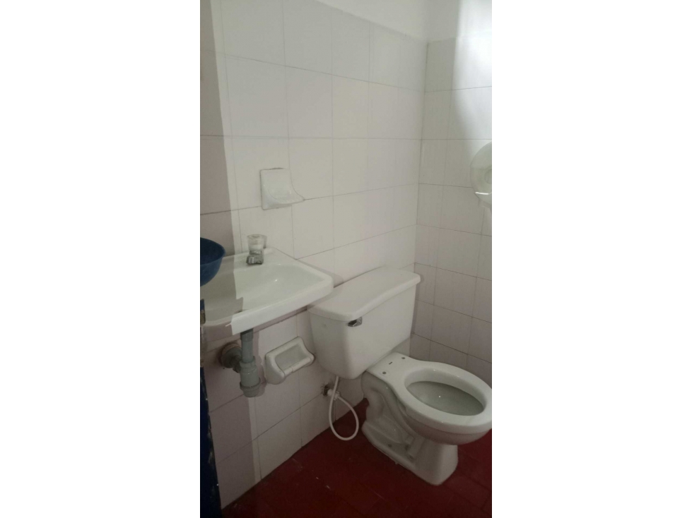 Local comercial en arriendo en el centro de Monteria - 2
