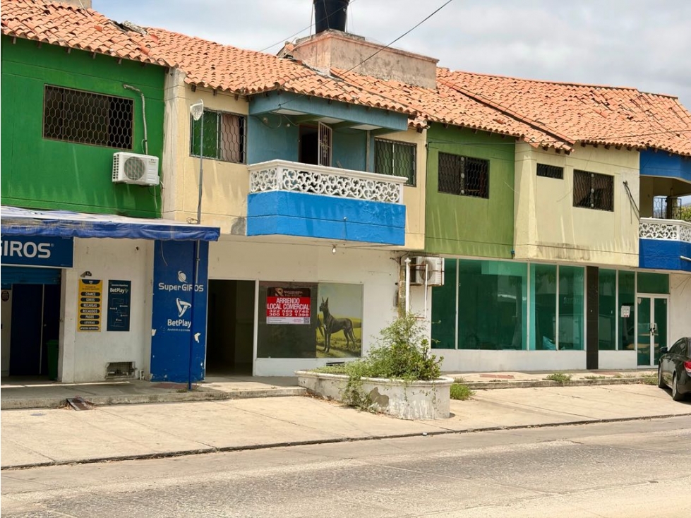 Local comercial en arriendo sobre via principal con alta visibilidad — foto 2