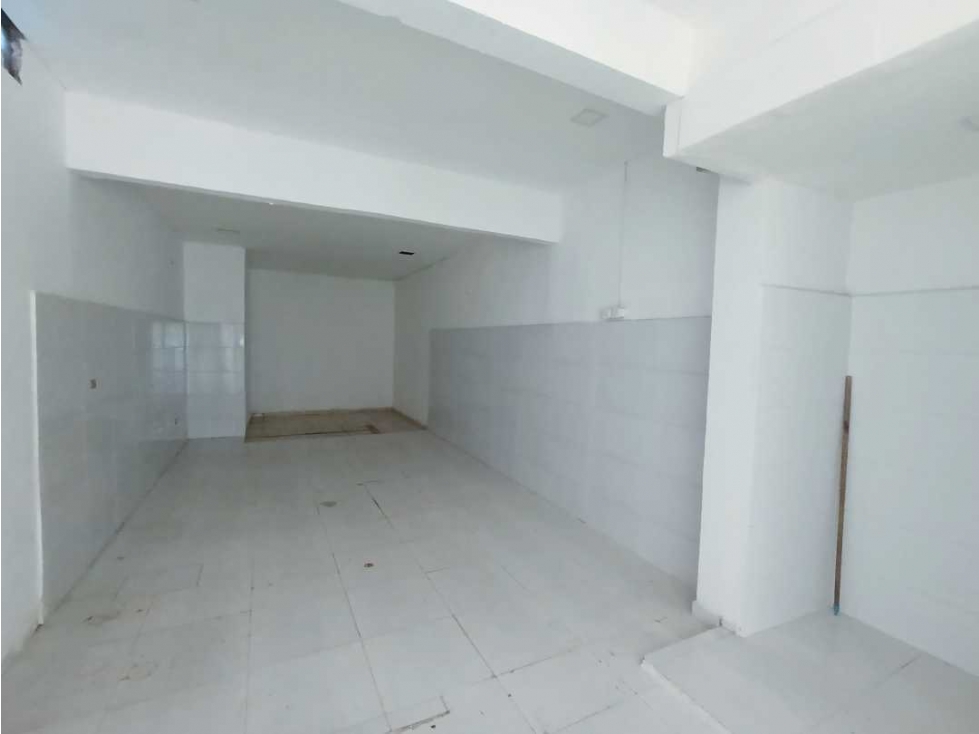 LOCAL COMERCIAL EN ARRIENDO Y VENTA - 5
