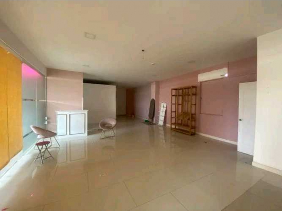 LOCAL COMERCIAL EN BELLA VISTA FLOR PLAZA 65M2 CERCA A AVE.BALBOA — foto 4