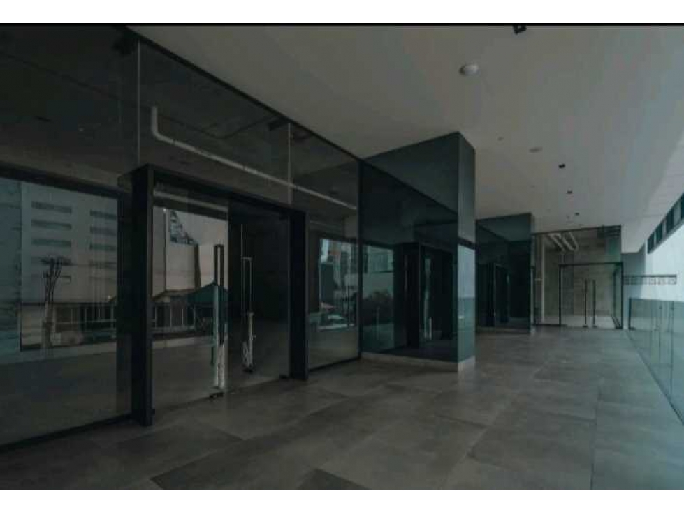 LOCAL COMERCIAL EN BELLA VISTA PH NUOVO ARMANI 127M2 — foto 4