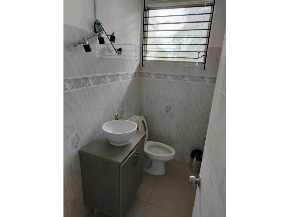 LOCAL COMERCIAL EN EL INGENIO 100M2 PLANTA BAJA AVENIDA PRINCIPAL — foto 6