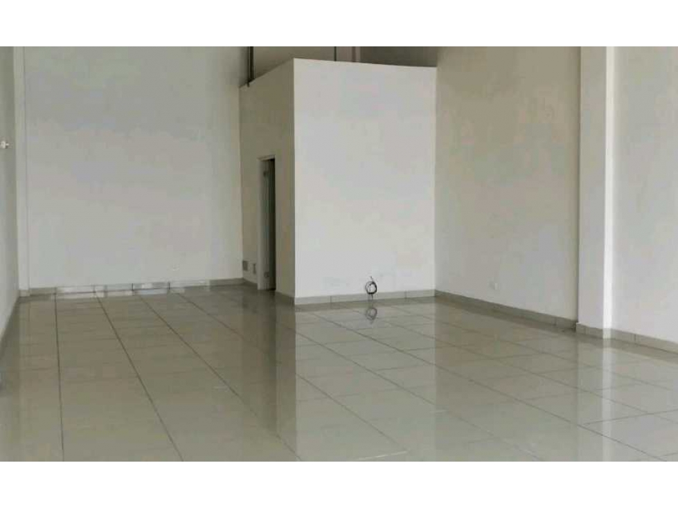 LOCAL COMERCIAL EN PLAZA VILLA ZAITA PLANTA BAJA 79.26M2 — foto 4