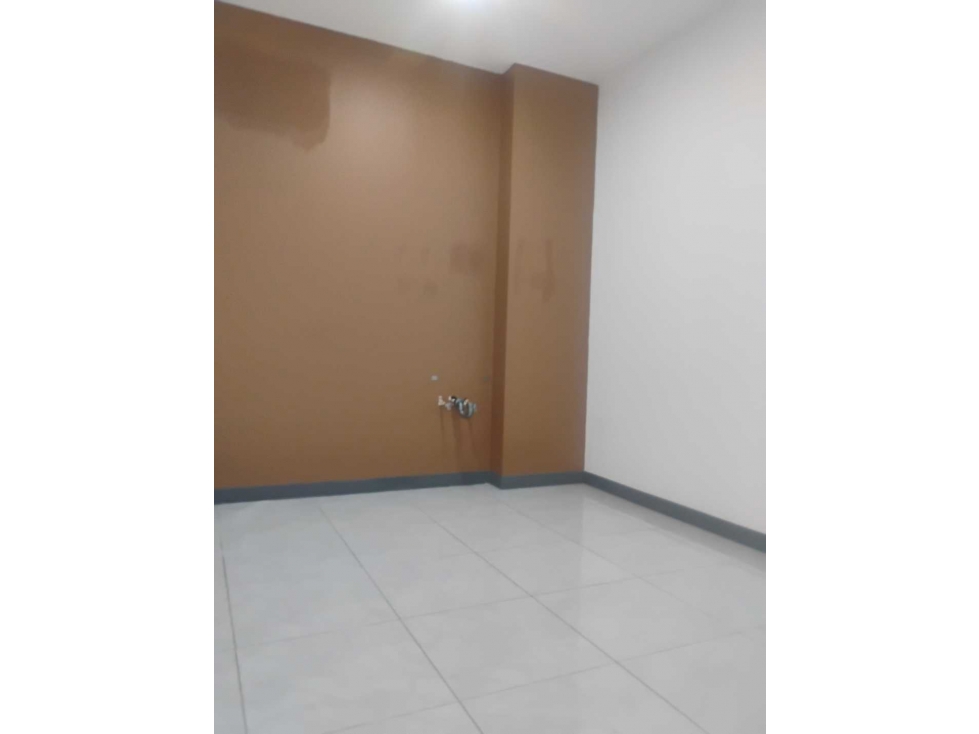 LOCAL COMERCIAL EN RENTA PLAZA COMERCIAL SORIANA EN SANTIAGO - 5