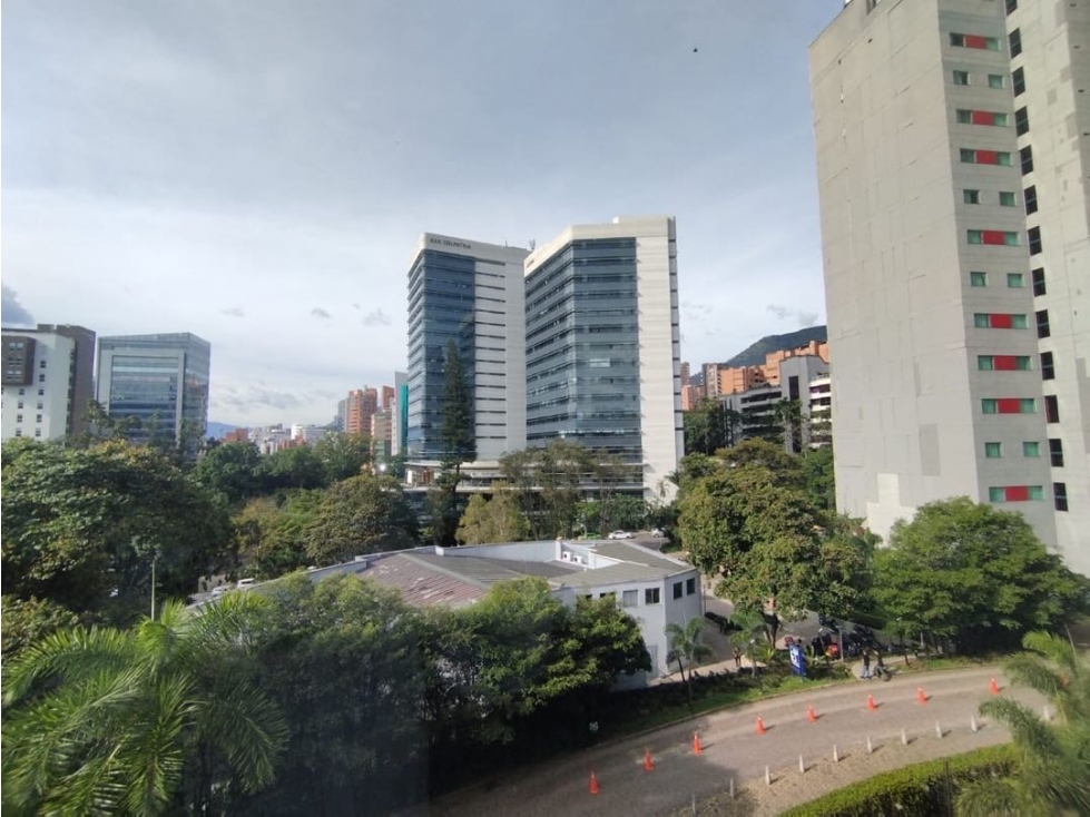 LOCAL COMERCIAL EN RENTA | RÍO SUR · POBLADO — foto 3