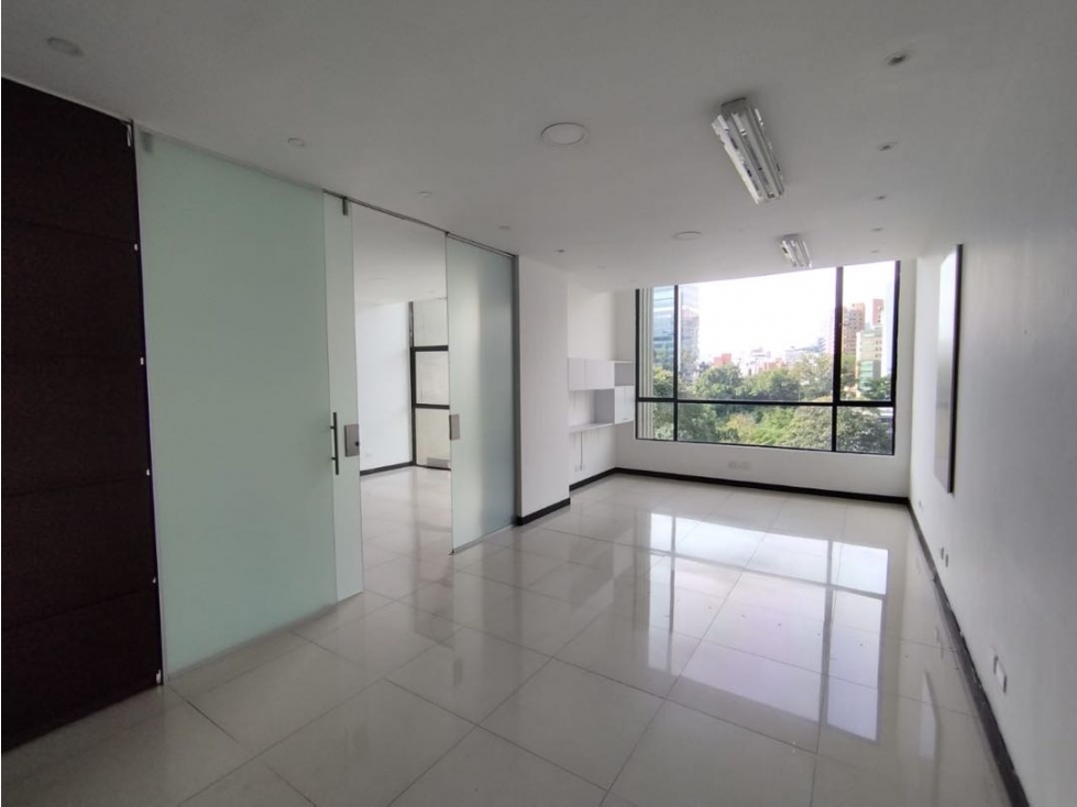 LOCAL COMERCIAL EN RENTA | RÍO SUR · POBLADO — foto 4