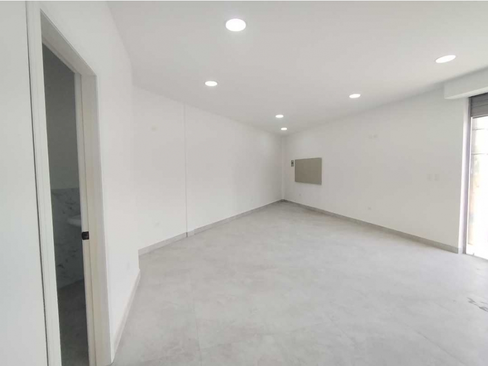Local Comercial en Renta, Sector Calderón, 37m2, 1 baño, 1 parqueadero - 5