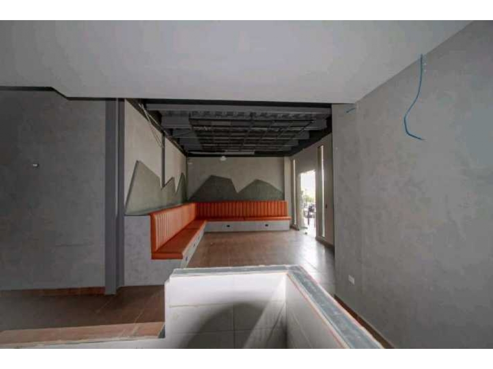 LOCAL COMERCIAL EN SAN FRANCISCO PLAZA CORNER 68 170M2 CON TERRAZA — foto 5