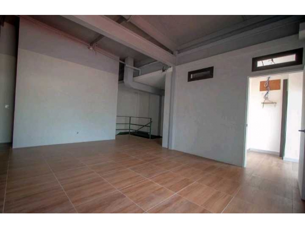 LOCAL COMERCIAL EN SAN FRANCISCO PLAZA CORNER 68 170M2 CON TERRAZA — foto 6